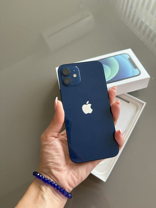 Iphone 12 Blue edition без следи от употреба