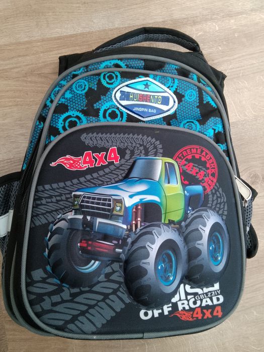 Ghiozdane 3D noi