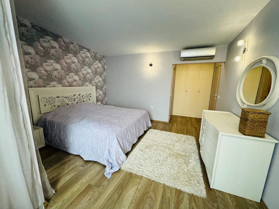 Къща, под наем, кв. Сарафово