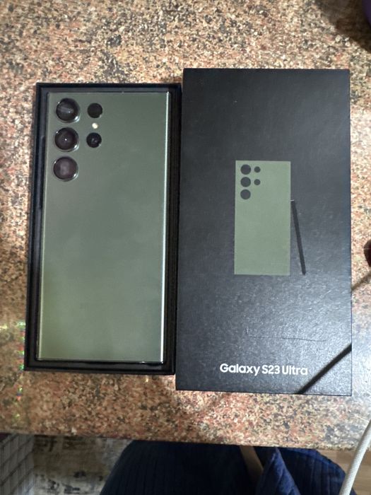 Срочно продается samsung s 23 ultra
