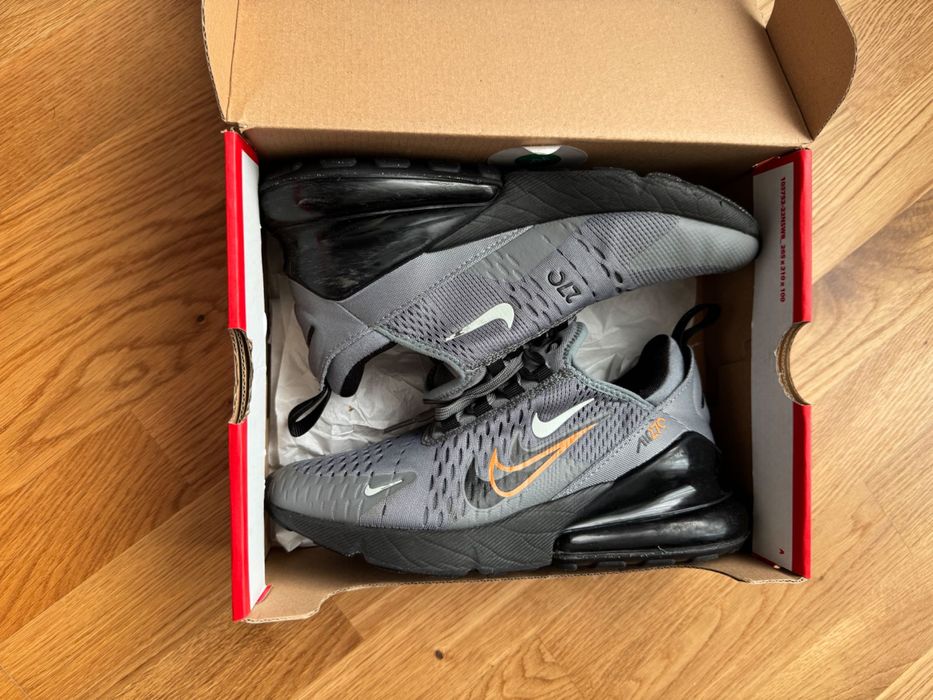 Nike Sportswear Ниски маратонки 'Air Max 270'