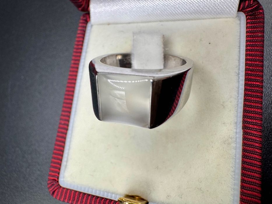 Златен пръстен Cartier Tank, р.50