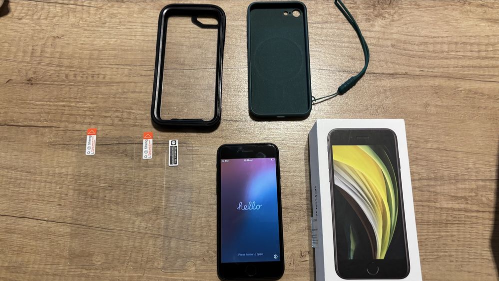 Продавам Iphone SE 2020 Model: А2296