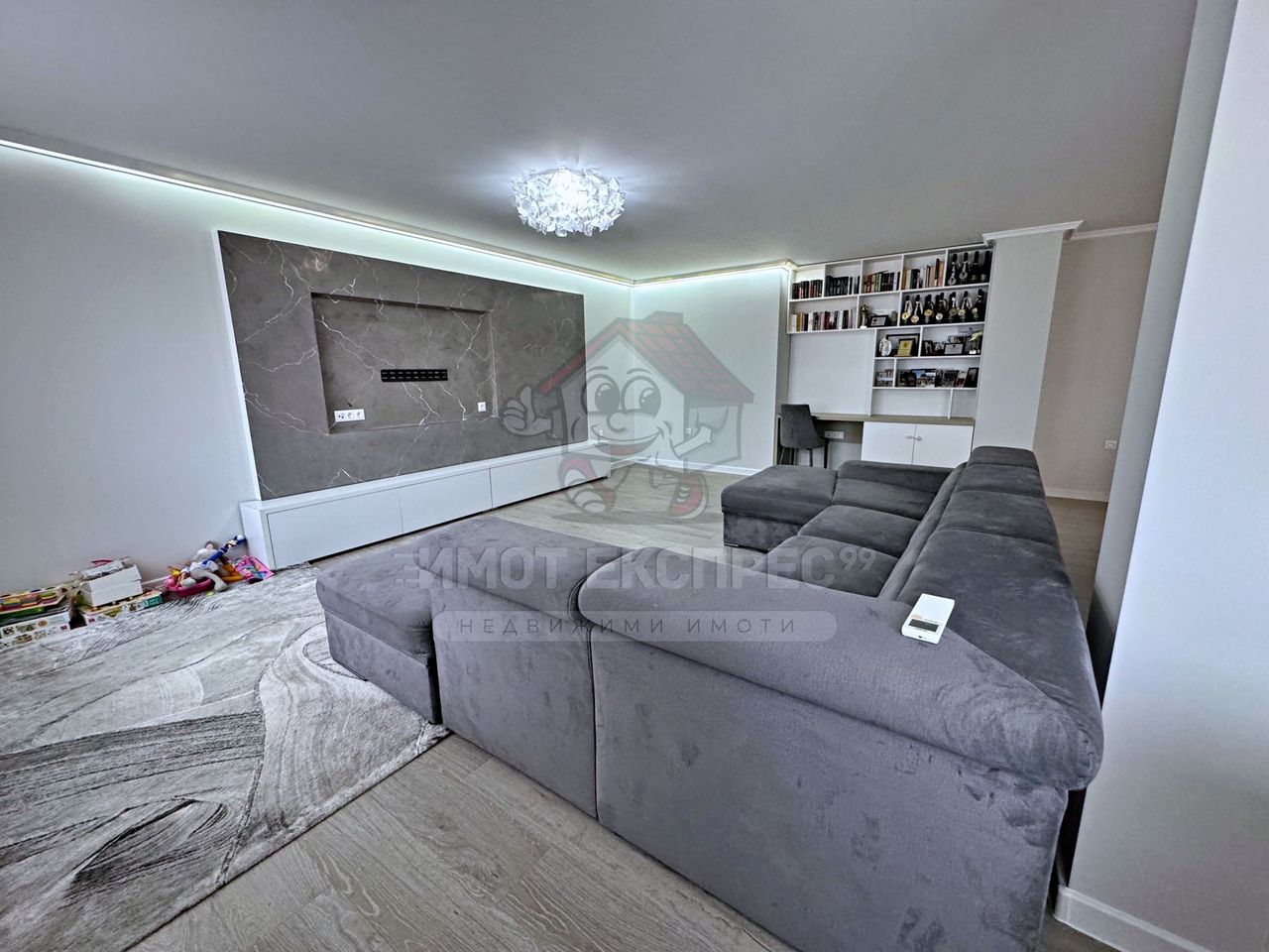 Продава се Многостаен апартамент в Асеновград - 180 кв.м за 967 €/кв.м - Снимка #3