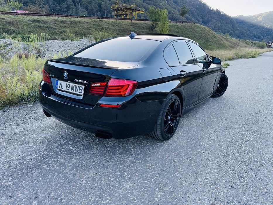 Bmw f 10 M550 xdrive / soft clouse / head up display / keyles go / ent