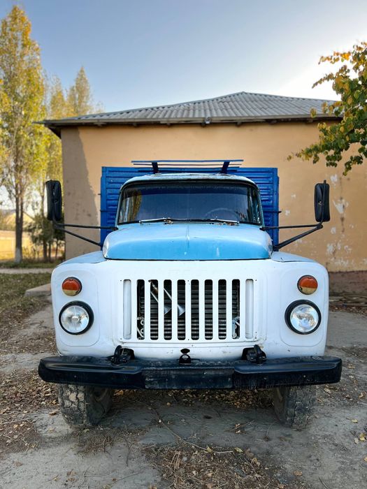 Moshin sotiladi arzon?