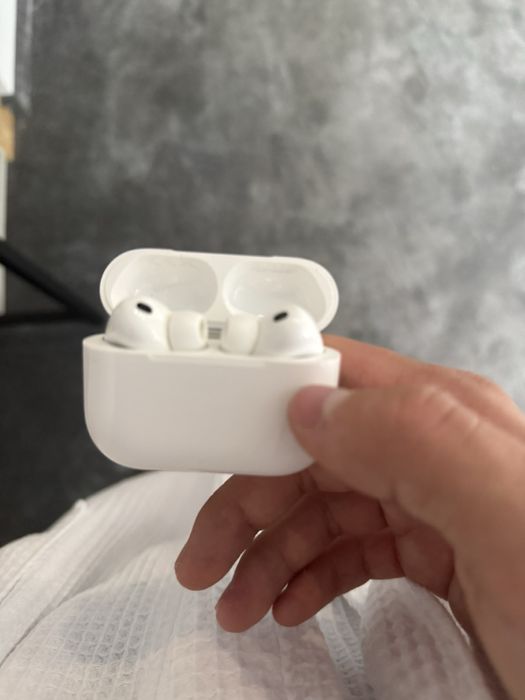 Airpods 3 pro.