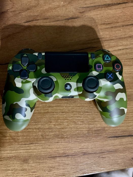 Ps4 Slim + 2 controllere + 7 jocuri — Perfect funtional