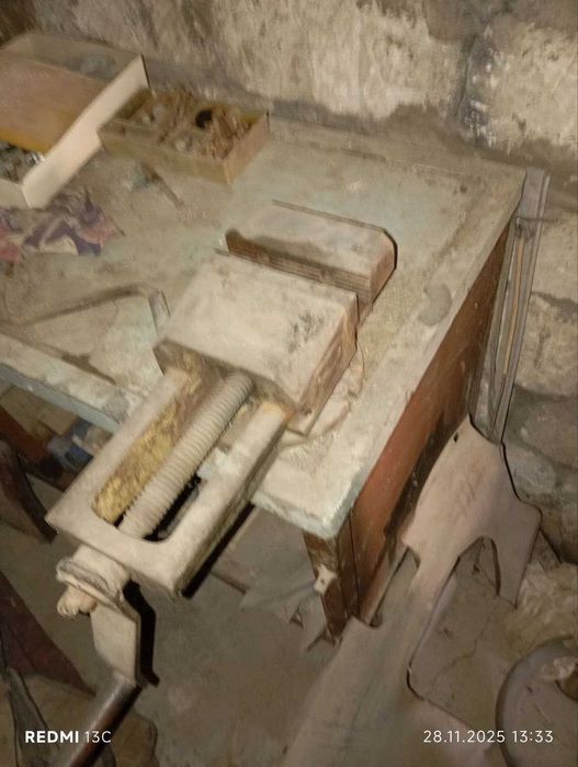 Продаются Тиски станочные б/у