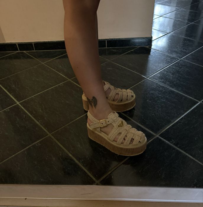 Плетени сандали Pr*da