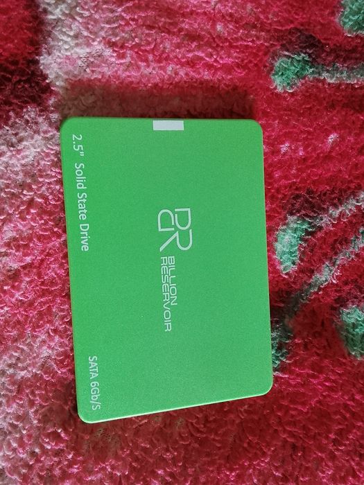 Жесткий диск 256гб новый