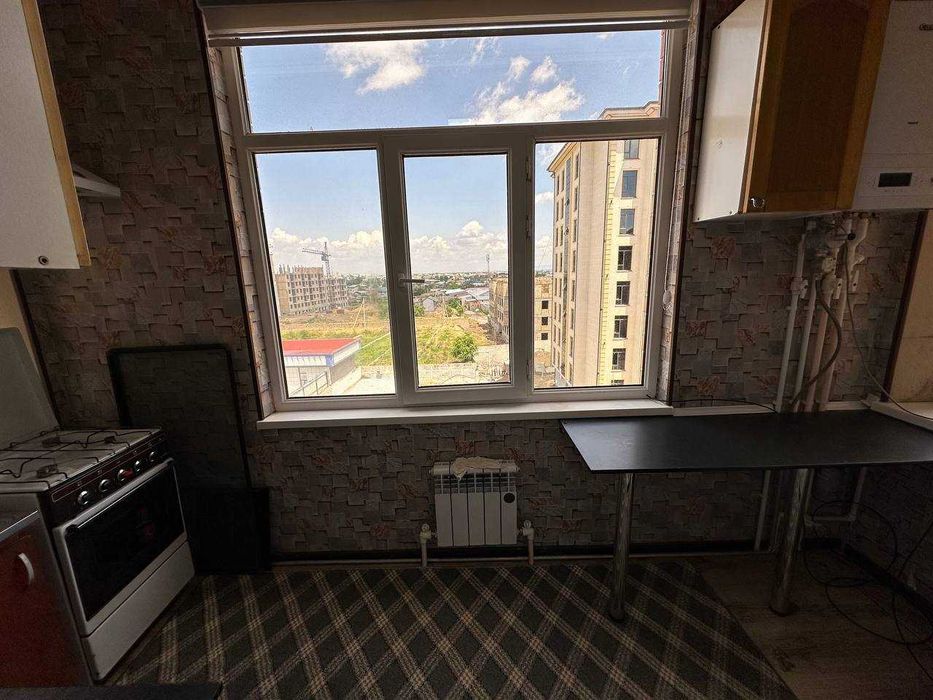 738 продаётся квартира 2хкомнатная 50кв, ориентир: ул. Титова