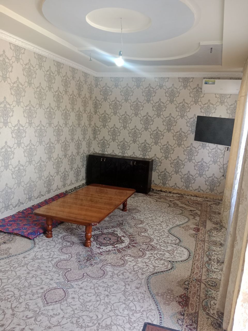 Uchastka Sotiladi 3.5 Sotiq