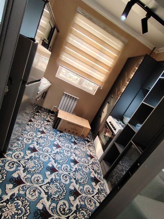 Fargona shaxar oybek radomdi yonida kunli kvartira bor bezzaks quyamiz