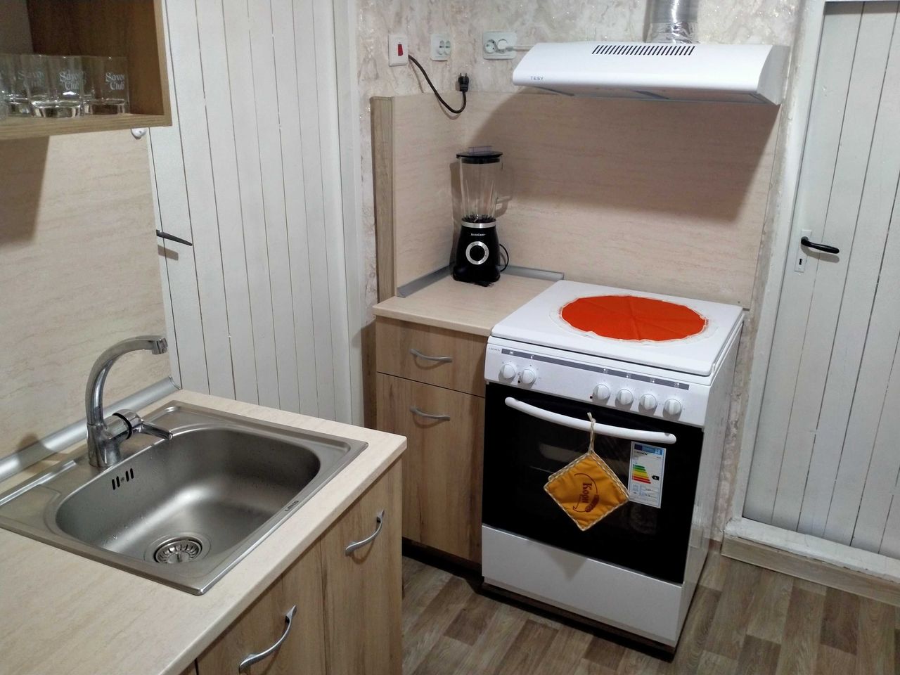 Продава се Етаж от къща в Велико Търново, Варуша - 70 кв.м за 1243 €/кв.м - Снимка #7