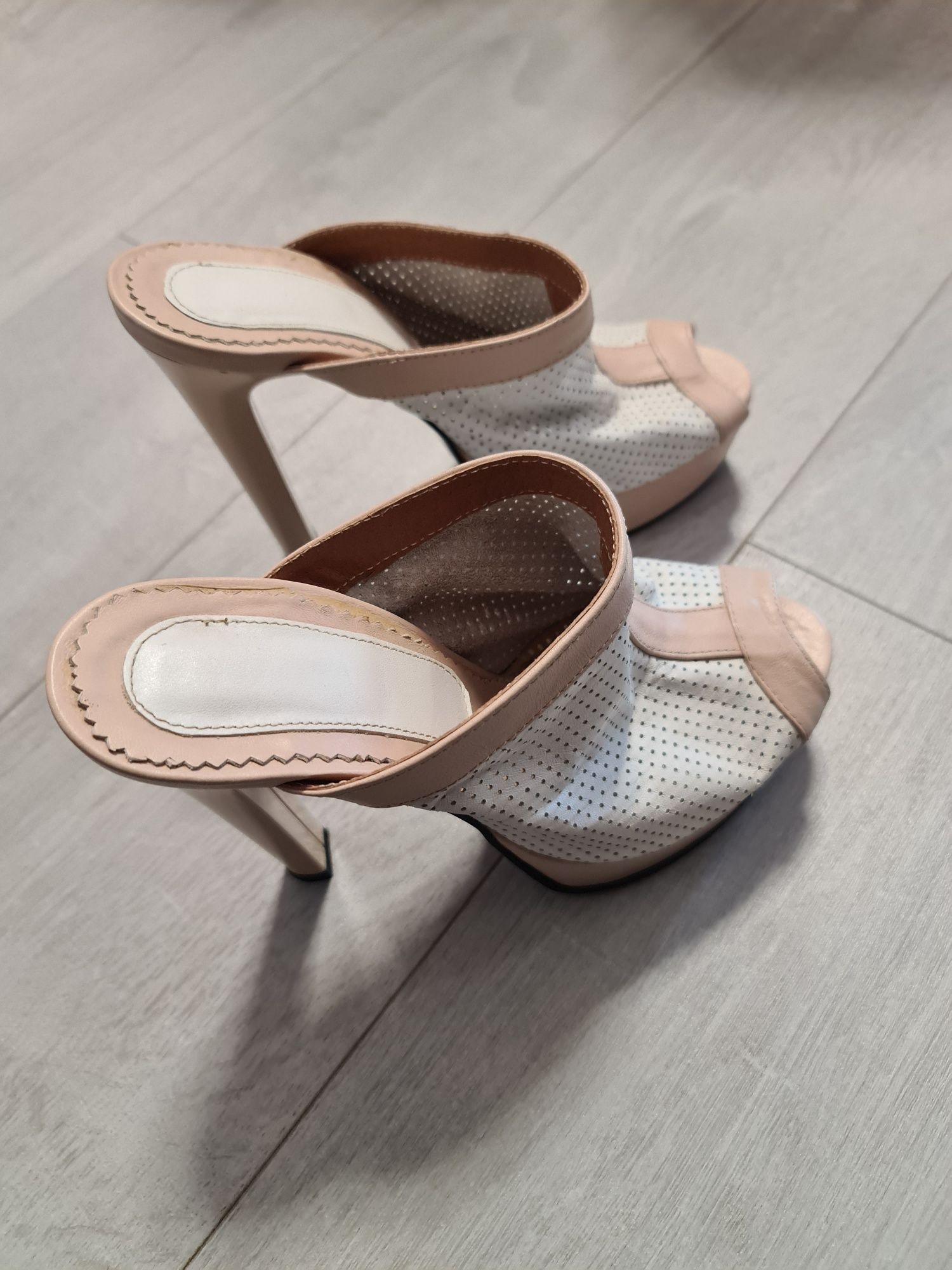 Pantofi dama din piele, marime 37, purtati o singura  data.