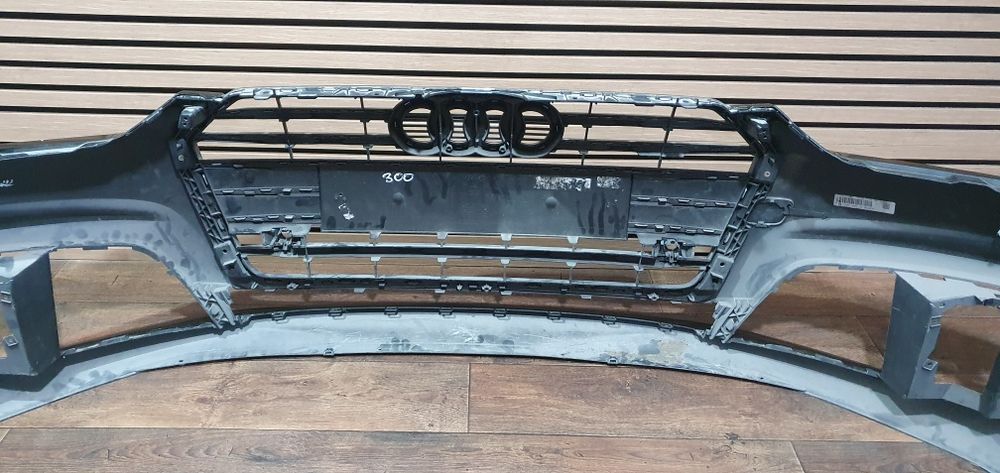 Audi A5 8W bara fata S line grila centrala radiator sline