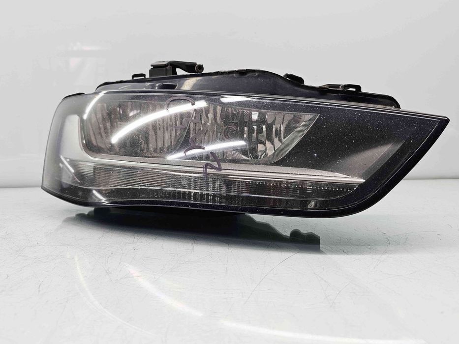 Far dreapta Audi A4 (8K2, B8.5) Facelift [Fabr 2008-2015] 8K0941004M