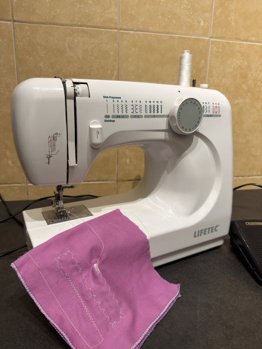Masina de cusut festonat LIFETEC ca noua