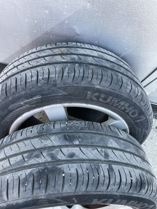 2 бр Kumho 205 55 16