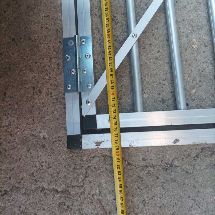 Транспортна клетка за големи кучета