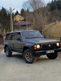 Nissan Patrol y60 lung stoc