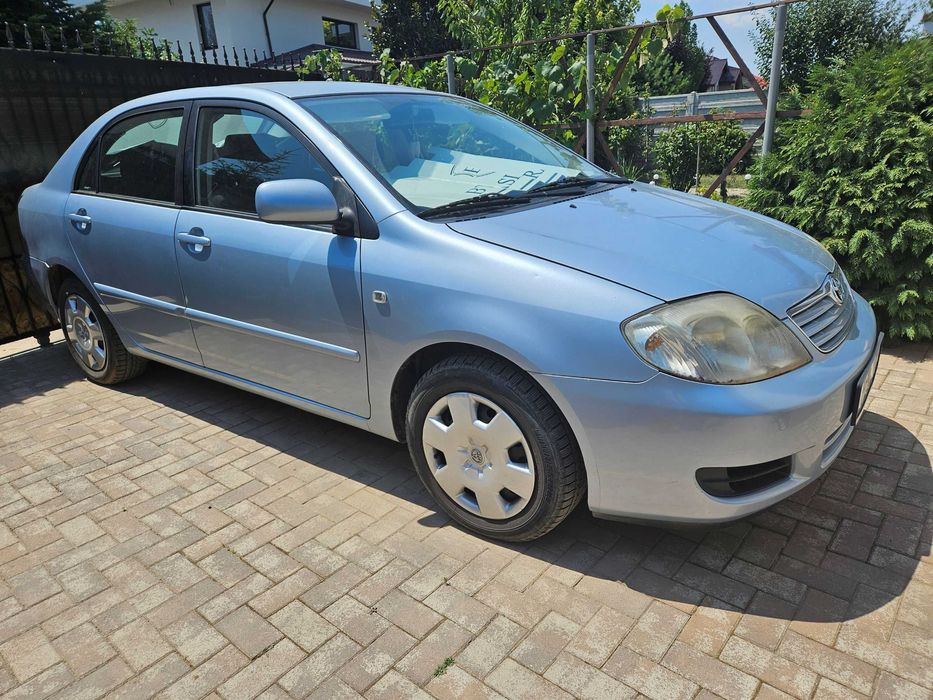 Vand Toyota Corolla km 36794 stare foarte buna