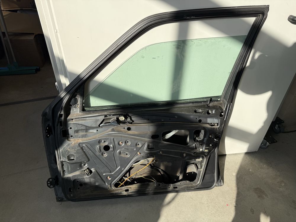 Продавам W124 врати