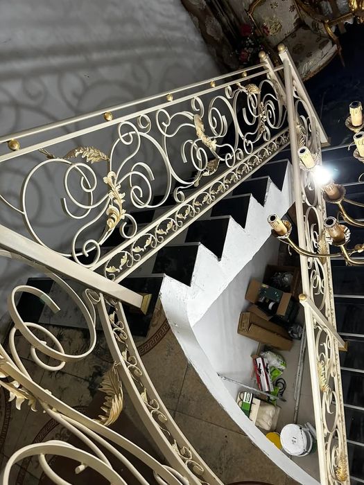 Set porți din fier forjat