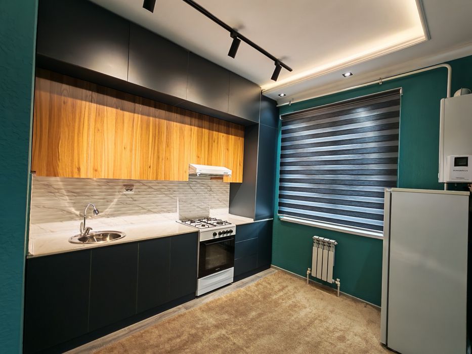 Сергили туманида 2 хонали квартира сотилади Евроремонт