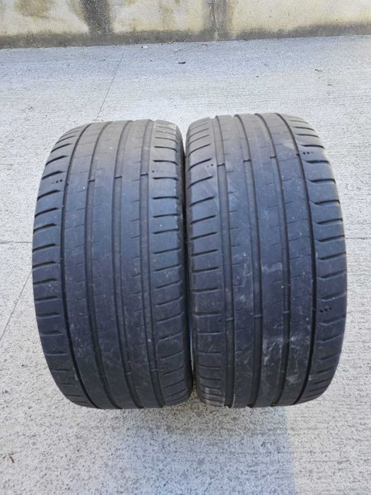 Caciucuri Continental 225/45 R18