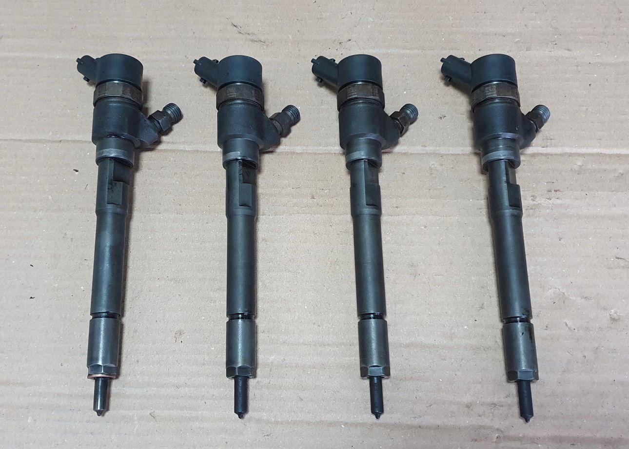 Injector Opel Antara 2.0 CDTI cod 0445110270