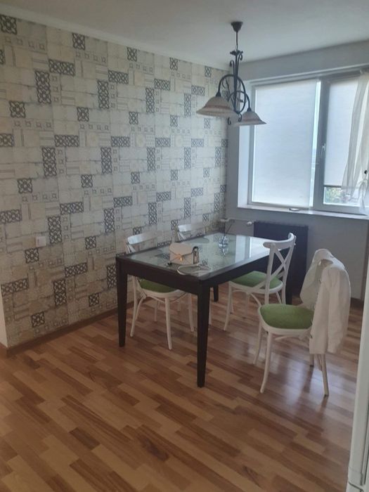 Apartament de inchiriat