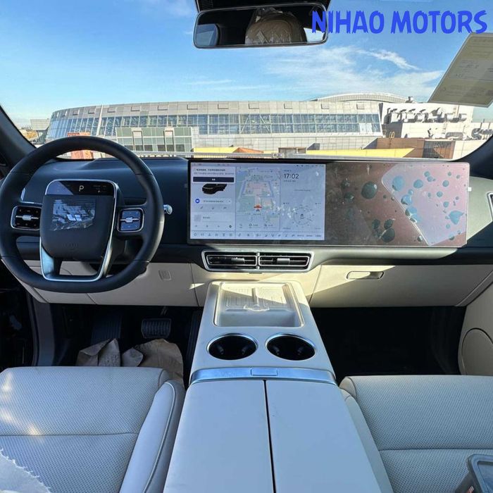 Lixiang L7 — премиум-гибрид под заказ из Китая (доставка от 10 дней)
