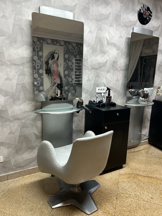 Scaun profesional pentru coafor