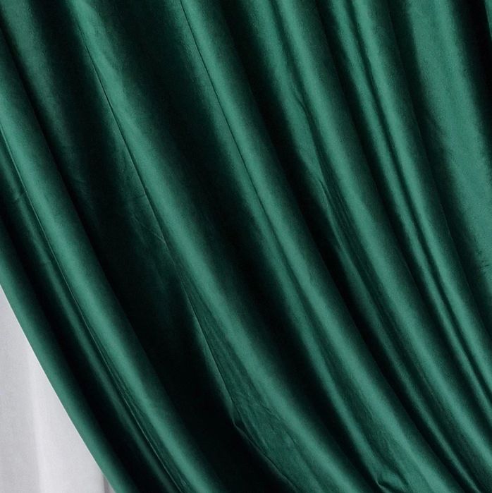 Vând 1 set de draperii, verde din catifea