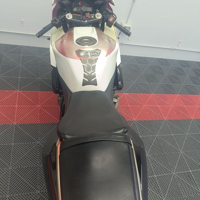 Honda CBR 600 RR 2004