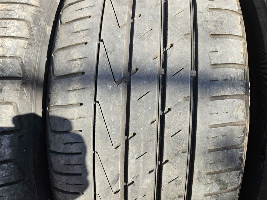 Летни гуми Hankook ventus S1 evo2 SUV - 235/50/19 - 4 броя