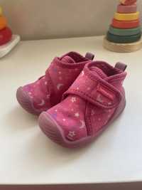 Бебешки обувки / пантофки за прохождане Biomecanics - 18 размер