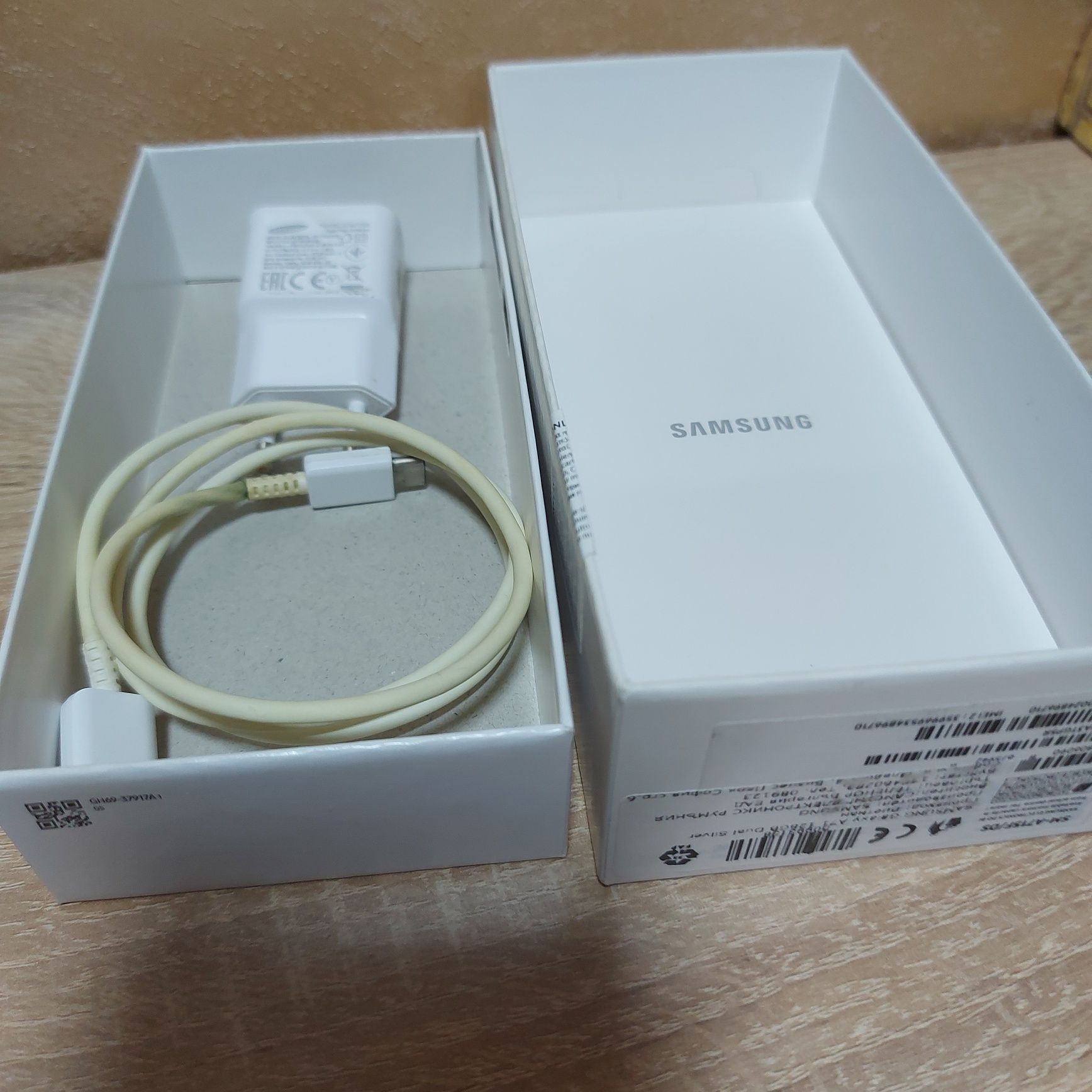 Samsung A71 / Самсунг А71