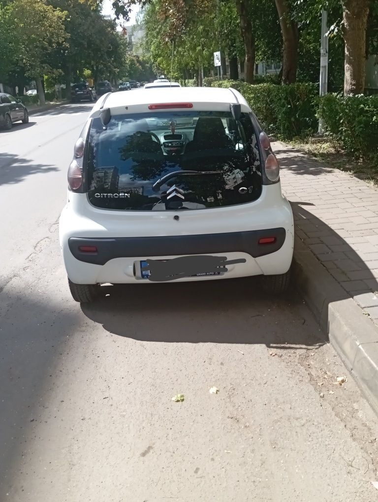 Citroen c1 (toyota aygo, peugeot 107)