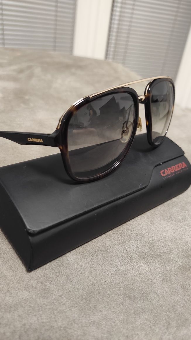 Мъжки слънчеви очила Carrera