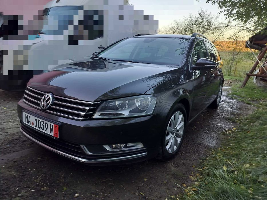 De vânzare VW Passat B7 2013 luna 04 ..2.0 TDI 140 CP euro 5 ...