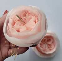 Ръчно изработена ароматна свещ роза