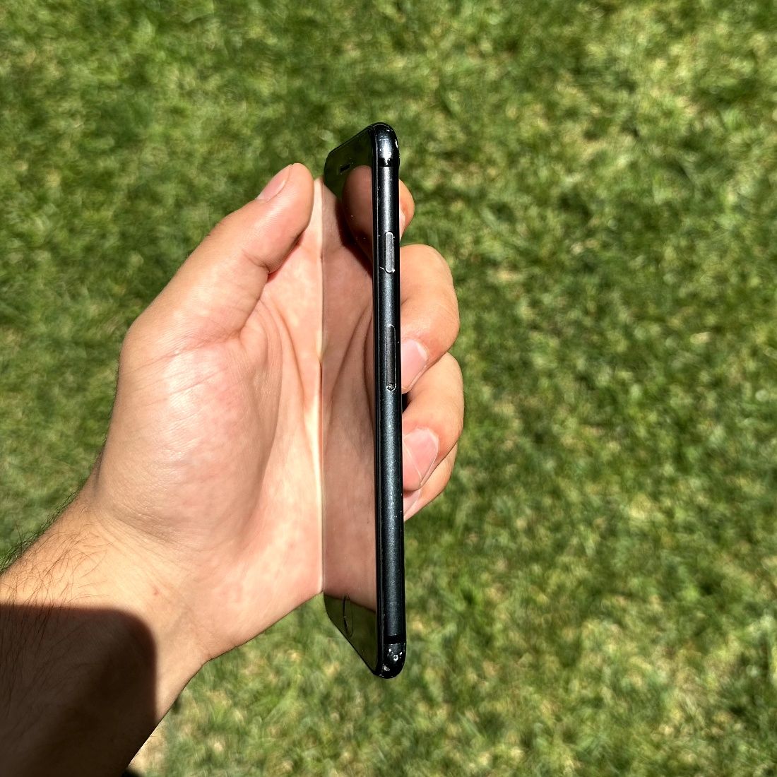 Iphone 7 128gb sotiladi