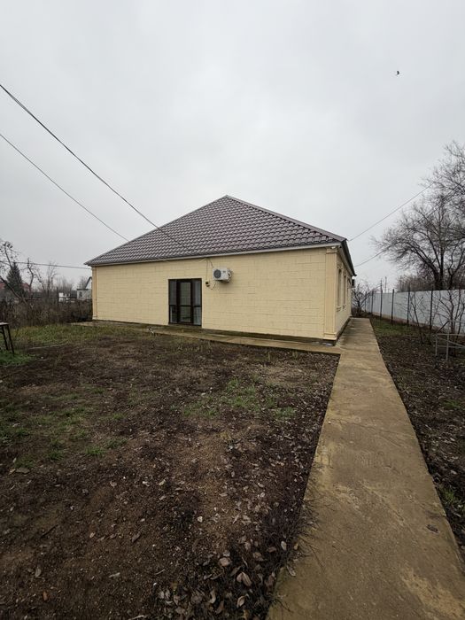 Продает дом с пл 135 кв.м , 10 соток