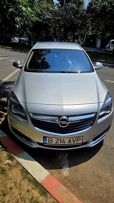 Vand Opel Insignia FACELIFT Motorizare B20 DTH 170CP