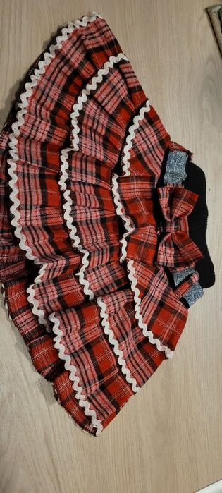 Fustita+ bluzita + vestă fetiță 12-18 luni