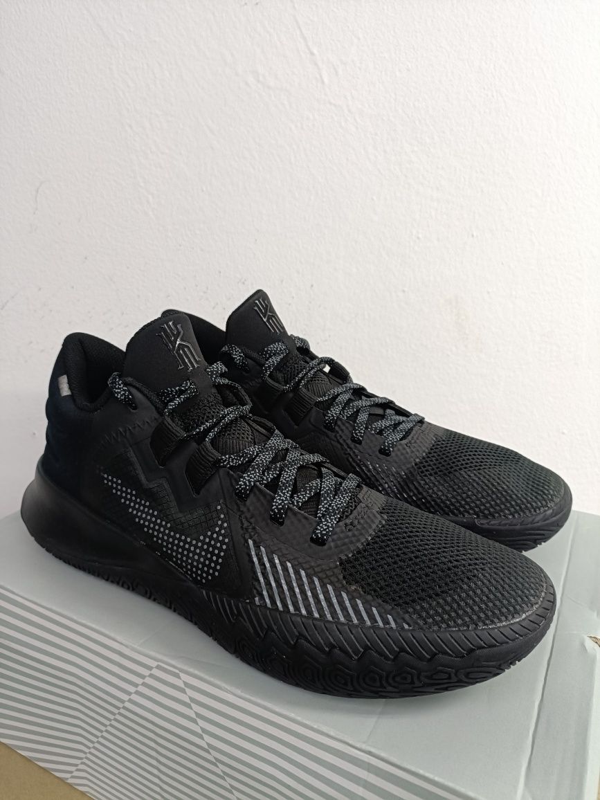 Nike Kyrie Flytrap 5 номер 43