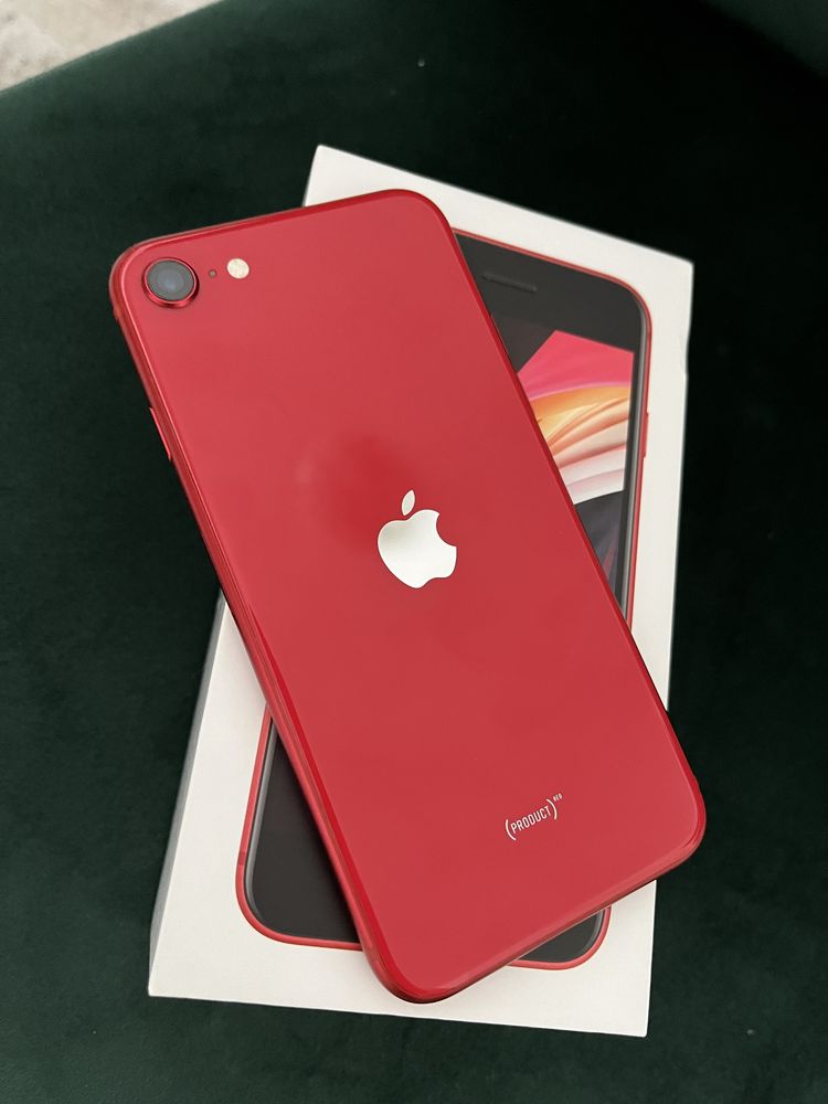 Iphone XR si SE in stare foarte buna ambele